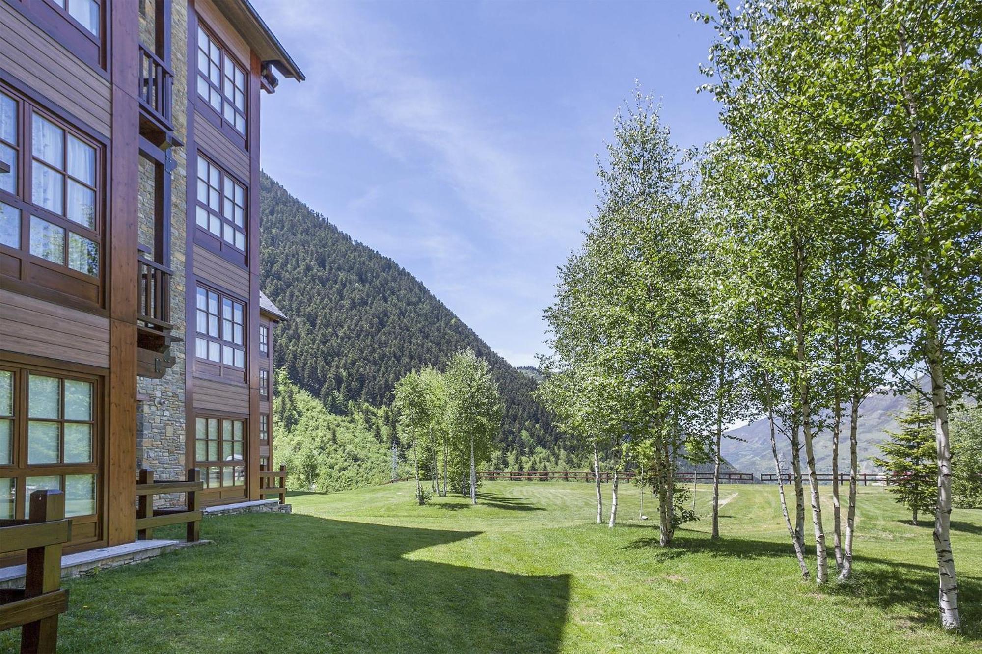 Luderna - Apartamento Val De Ruda A5 Orla Baqueira Beret Esterno foto